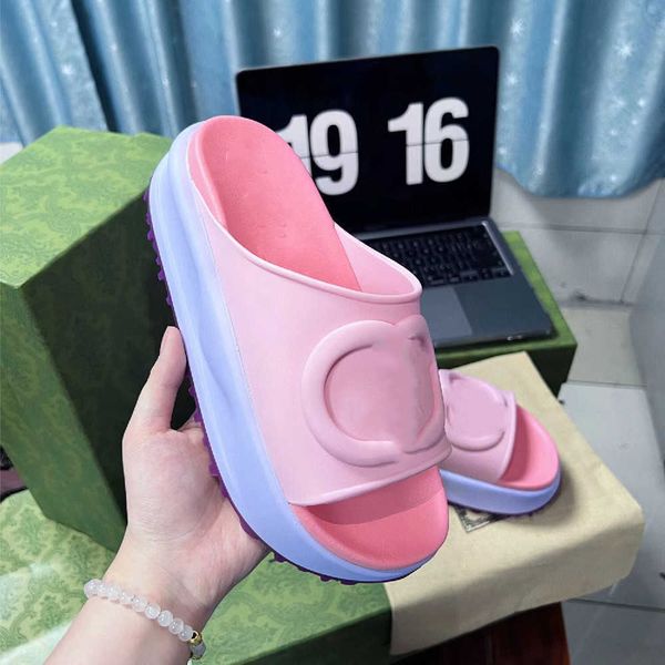 designer shoes high version g family thick soled slippers 2023 summer new muffin casual flip flops wear beach shoes to match colors, Black
designer shoes high version g family thick soled slippers 2023 summer new muffin casual flip flops wear beach shoes to match colors, Black