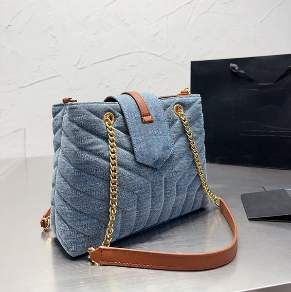 handbag woman shoulder designer bag tote package messenger totes fashion metallic handbags classic gift wholesale soft leather travel holida
handbag woman shoulder designer bag tote package messenger totes fashion metallic handbags classic gift wholesale soft leather travel holida