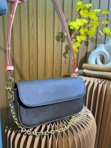 fashion shoulder bag women underarm bags designer handbag chain handbags luxury tote bag lletter flower printed shopping purse factory whole
fashion shoulder bag women underarm bags designer handbag chain handbags luxury tote bag lletter flower printed shopping purse factory whole