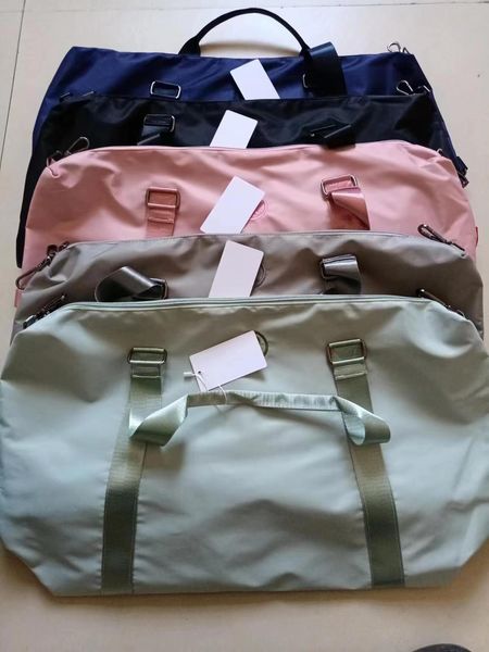 fitness embroidery bag portable yoga bag female wet and dry separation waterproof large capacity duffle short distance travel bag
fitness embroidery bag portable yoga bag female wet and dry separation waterproof large capacity duffle short distance travel bag