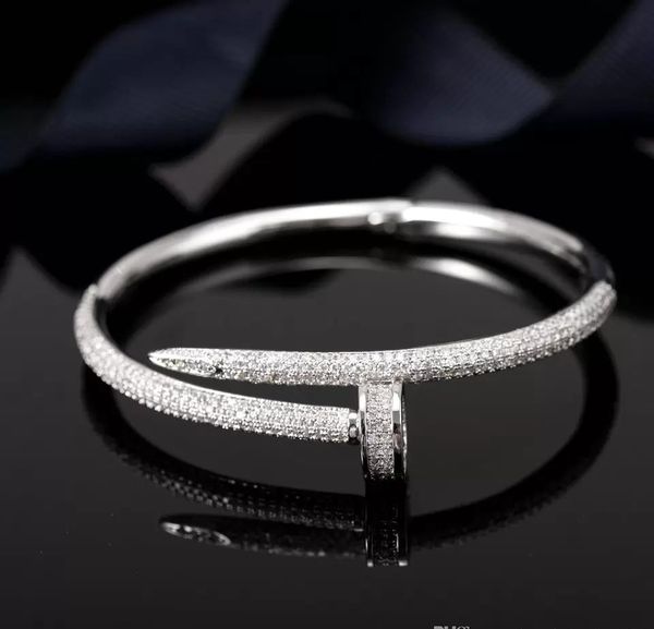 luxury fashion designer gold and silver bracelet 18k gold nail bracelet all titanium steel alloy electroplating real gold technology will ne, Black
luxury fashion designer gold and silver bracelet 18k gold nail bracelet all titanium steel alloy electroplating real gold technology will ne, Black