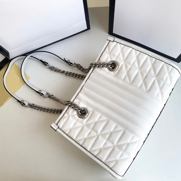 2023 women's handbag designer messenger bag dinner banquet stylish leather shoulder bag versatile gift simple style
2023 women's handbag designer messenger bag dinner banquet stylish leather shoulder bag versatile gift simple style