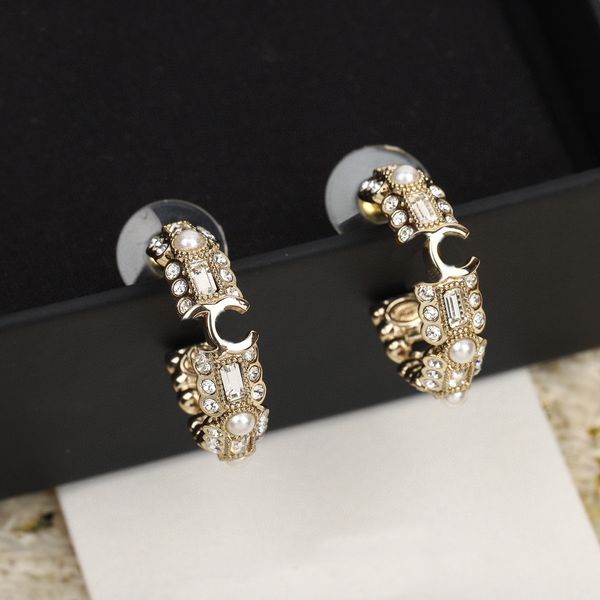 2023 luxury quality charm half round shape drop earring with diamond and nature shell beads in 18k gold plated have box stamp ps3325, Golden
2023 luxury quality charm half round shape drop earring with diamond and nature shell beads in 18k gold plated have box stamp ps3325, Golden