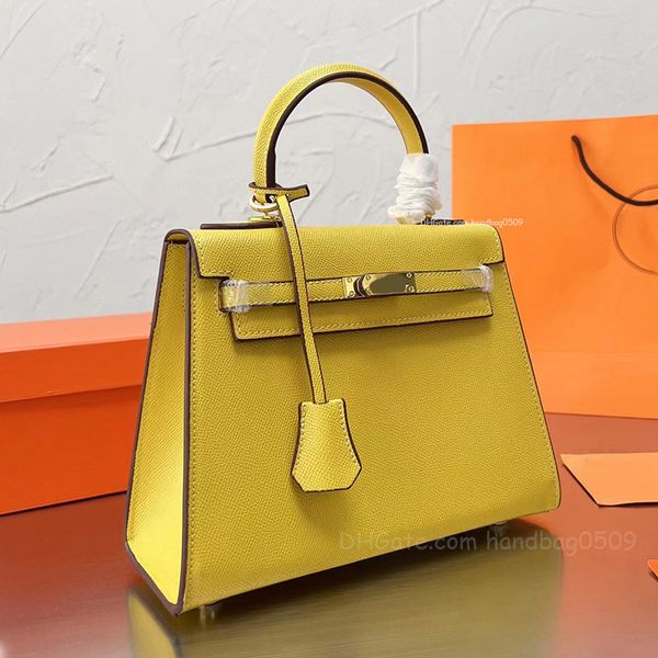5a designer bags leather flap handbag pochette shoulder bag lady crossbody bag luxury totes quality hardware handbags square the tote bag me
5a designer bags leather flap handbag pochette shoulder bag lady crossbody bag luxury totes quality hardware handbags square the tote bag me
