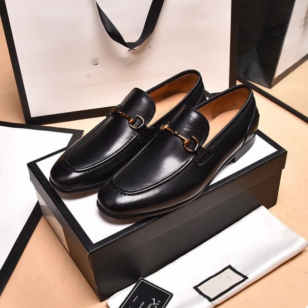 large size men luxury fashion party nightclub designer dress soft leather brogue shoes carving bullock shoe youth gentleman sneakers mans, Black
large size men luxury fashion party nightclub designer dress soft leather brogue shoes carving bullock shoe youth gentleman sneakers mans, Black