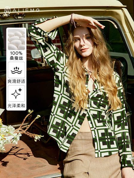 silk women's spring and summer bottom french chic printed 2023 new style with long-sleeved shirt, White
silk women's spring and summer bottom french chic printed 2023 new style with long-sleeved shirt, White