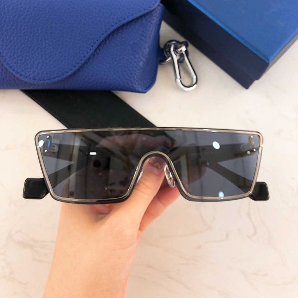 2023 luxury brand design sunglasses women men new fashion square one-piece female outdoor male sunglasses box for ladies sun glasses shades, White;black
2023 luxury brand design sunglasses women men new fashion square one-piece female outdoor male sunglasses box for ladies sun glasses shades, White;black