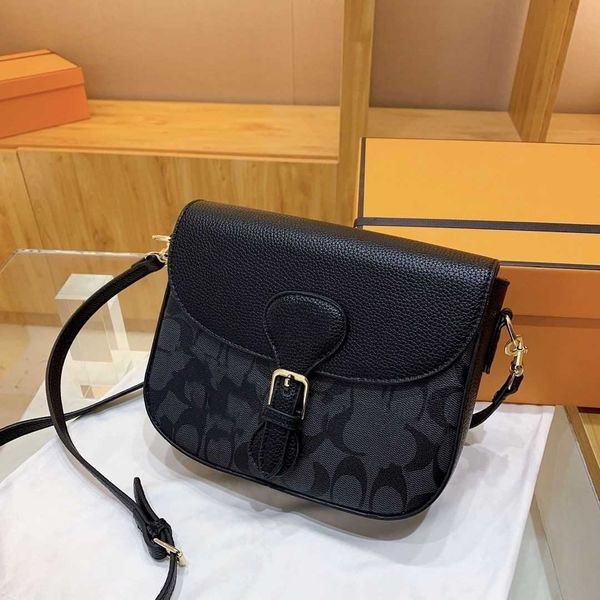 luxury brand designer bags hand shoulder crossbody bag tote 2023 new women's color contrast fashion oblique span french chain saddle fa
luxury brand designer bags hand shoulder crossbody bag tote 2023 new women's color contrast fashion oblique span french chain saddle fa