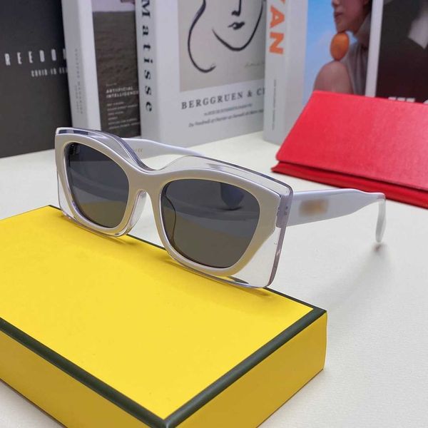 2023 luxury brand design sunglasses women men new fashion personalized eye sunglasses for ladies sun glasses shades uv400 wholesale 88ip, White;black
2023 luxury brand design sunglasses women men new fashion personalized eye sunglasses for ladies sun glasses shades uv400 wholesale 88ip, White;black