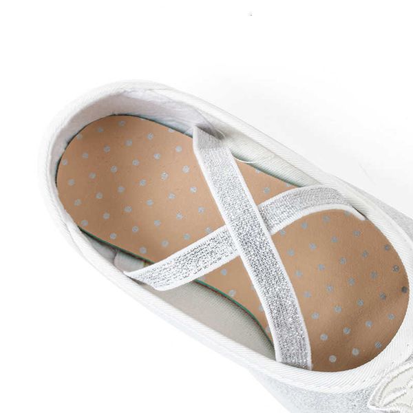 1 new soft soled chil1en's shoes fashion electric embroidered butterfly baby shoes spring and autumn little girl princess shoes, Black
1 new soft soled chil1en's shoes fashion electric embroidered butterfly baby shoes spring and autumn little girl princess shoes, Black