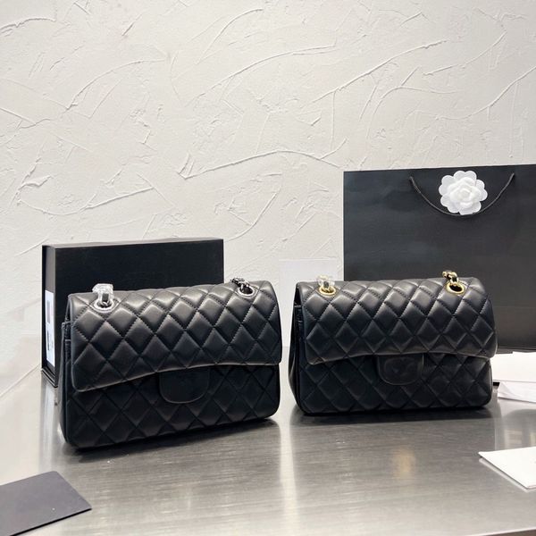 2023 female luxury fashion designer bags classic channel chain of sheepskin leather bag flap shoulder crossbody bag roar 23 cm
2023 female luxury fashion designer bags classic channel chain of sheepskin leather bag flap shoulder crossbody bag roar 23 cm