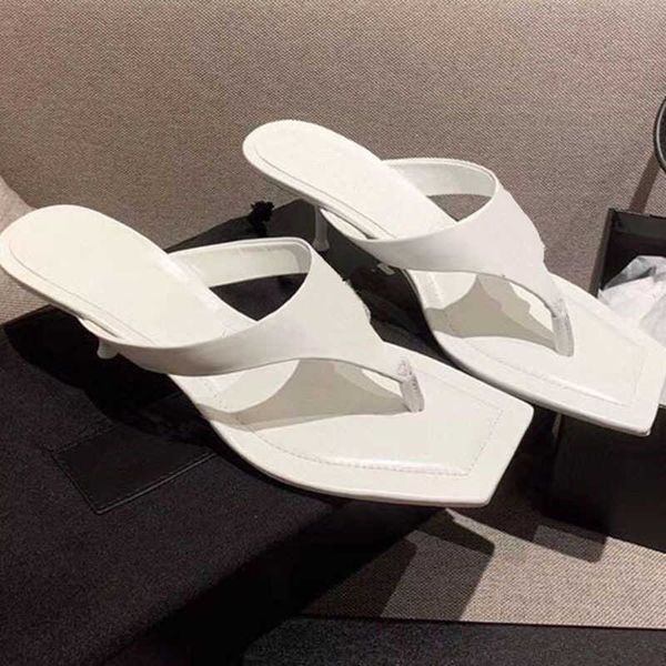 clamping flip flops 2023 design summer new style rhinestone wear fashion versatile thin heel high sandals female shoe clearance, Black
clamping flip flops 2023 design summer new style rhinestone wear fashion versatile thin heel high sandals female shoe clearance, Black