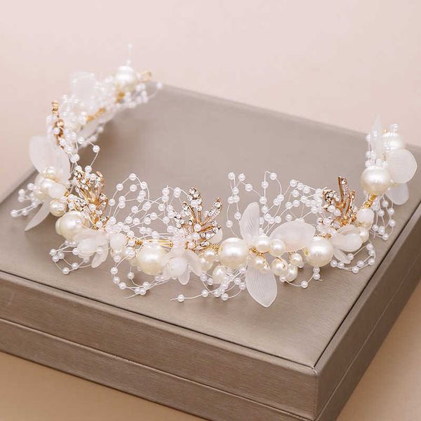 tiaras gold flower pearl headband tiara crown wedding bridal princess headbands hair jewelry crystal pearl accessories bride headdress z0220, White;golden
tiaras gold flower pearl headband tiara crown wedding bridal princess headbands hair jewelry crystal pearl accessories bride headdress z0220, White;golden