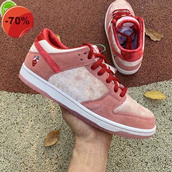 drees shoes authentic sb dunks strangelove shoes skateboards low valentine's day pink red white men women sport sneakers with special b, Black
drees shoes authentic sb dunks strangelove shoes skateboards low valentine's day pink red white men women sport sneakers with special b, Black