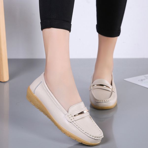 dress shoes genuine leather slip on women flats moccasins womens loafers spring autumn mother casual for woman plus size 3544 230220, Black
dress shoes genuine leather slip on women flats moccasins womens loafers spring autumn mother casual for woman plus size 3544 230220, Black