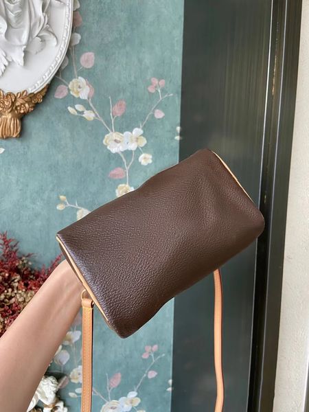 luxury designer speedy nano handle tote clutch duffel crossbody boston bag 20 25 bandouliere travel bags womens mens leather purse handbags
luxury designer speedy nano handle tote clutch duffel crossbody boston bag 20 25 bandouliere travel bags womens mens leather purse handbags