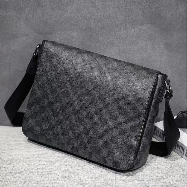 r male business bags single shoulder sacoche lapbag cross section briefcase computer package inclined handbag men's handbags satchel lu
r male business bags single shoulder sacoche lapbag cross section briefcase computer package inclined handbag men's handbags satchel lu
