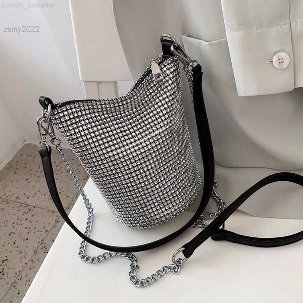 luxury brand diamond women's bucket bags chain crossbody bags for women mini portable shoulder bag lady evening clutch purse new
luxury brand diamond women's bucket bags chain crossbody bags for women mini portable shoulder bag lady evening clutch purse new