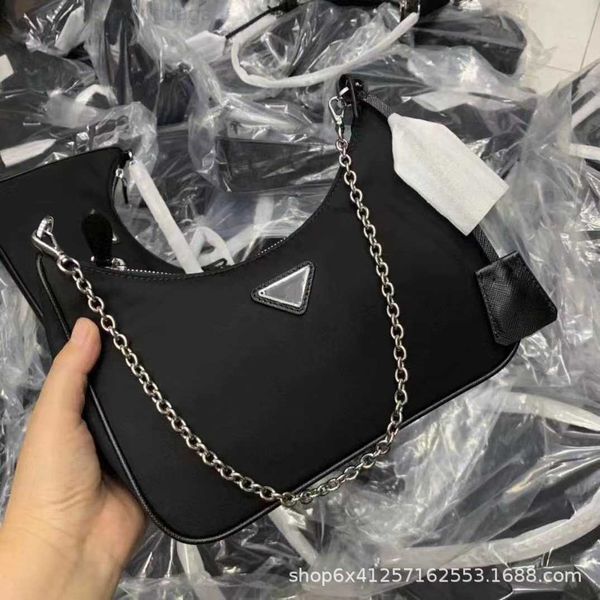 p bag new fashion p series three in one armpit bag hobo nylon bag designer women's messenger bag luxury
p bag new fashion p series three in one armpit bag hobo nylon bag designer women's messenger bag luxury