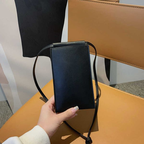 cross body women mini crossbody bags pu leather shoulder handbag trend designer phone coin purse wallet black white green messenger y2302
cross body women mini crossbody bags pu leather shoulder handbag trend designer phone coin purse wallet black white green messenger y2302