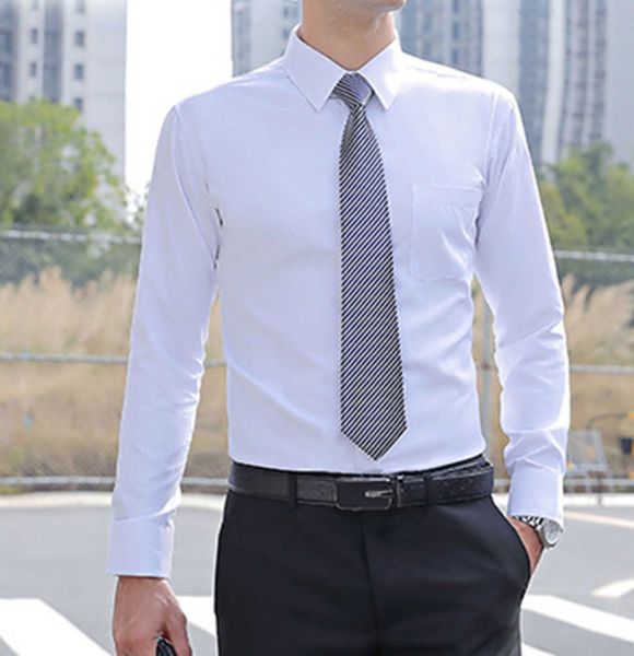 classic spring and autumn embroidered white fine twill professional dress men's and women's long sleeve shirt
classic spring and autumn embroidered white fine twill professional dress men's and women's long sleeve shirt