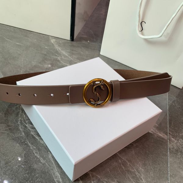 luxurys women belts designers belt men and women fashion leisure gold round buckle luxury trend 8 colors waistband good, Black;brown
luxurys women belts designers belt men and women fashion leisure gold round buckle luxury trend 8 colors waistband good, Black;brown