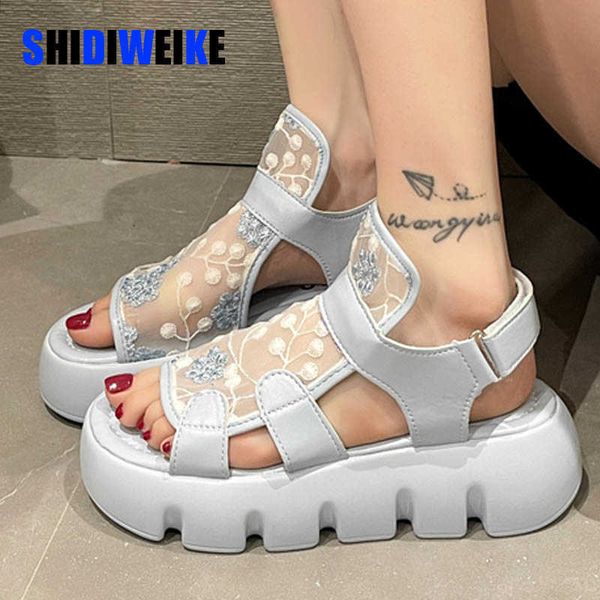 sdwk 4cm platform sandals women summer new fashion thick-bottomed breathable mesh lace paste roman peep toe 0220, Black
sdwk 4cm platform sandals women summer new fashion thick-bottomed breathable mesh lace paste roman peep toe 0220, Black