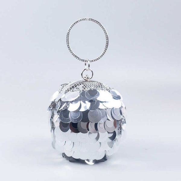 net-red fashion trend new product manual hanging ring woven bright film metal round birdcage portable dinner bag 230220
net-red fashion trend new product manual hanging ring woven bright film metal round birdcage portable dinner bag 230220