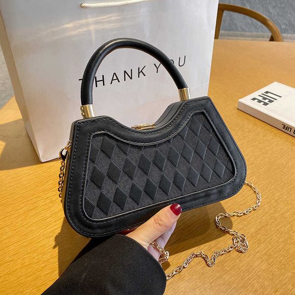 cross body hard box shape pu leather crossbody bag with short rope handle for women 2023 handbags and purses lady travel cute tote bags y230
cross body hard box shape pu leather crossbody bag with short rope handle for women 2023 handbags and purses lady travel cute tote bags y230