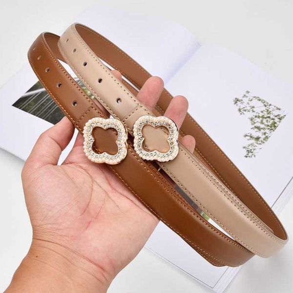 key rings floral diamond studded genuine leather cowhide belt designer's new women's decorative coat with jeans belt j230222, Slivery;golden
key rings floral diamond studded genuine leather cowhide belt designer's new women's decorative coat with jeans belt j230222, Slivery;golden