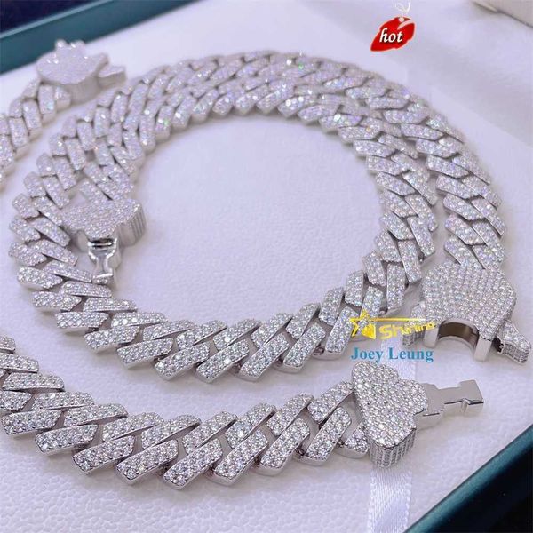 ale moissanite hip hop jewelry 14.3mm 925 silver gold moissanite diamond custom claspiced out cuban link bracelet
ale moissanite hip hop jewelry 14.3mm 925 silver gold moissanite diamond custom claspiced out cuban link bracelet