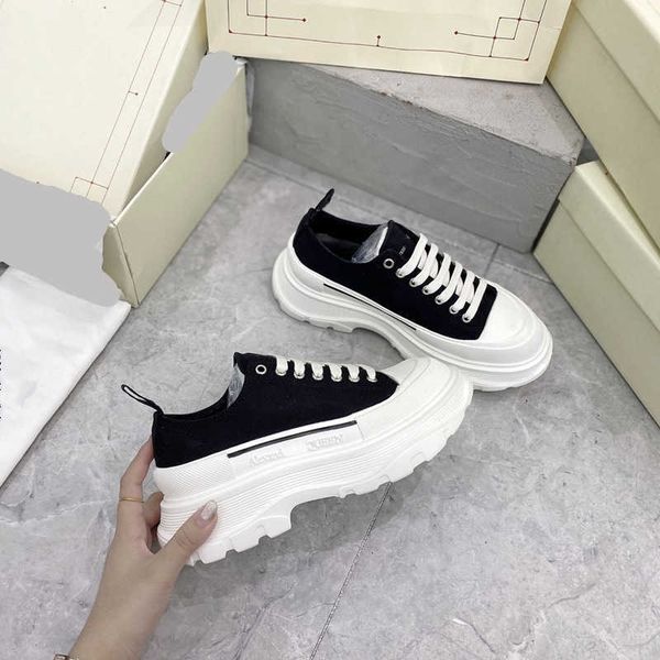 shoes 2023 new canvas shoes men and women couples thick bottomed muffin small white shoes leisure sports show thin dad shoes trend, Black
shoes 2023 new canvas shoes men and women couples thick bottomed muffin small white shoes leisure sports show thin dad shoes trend, Black