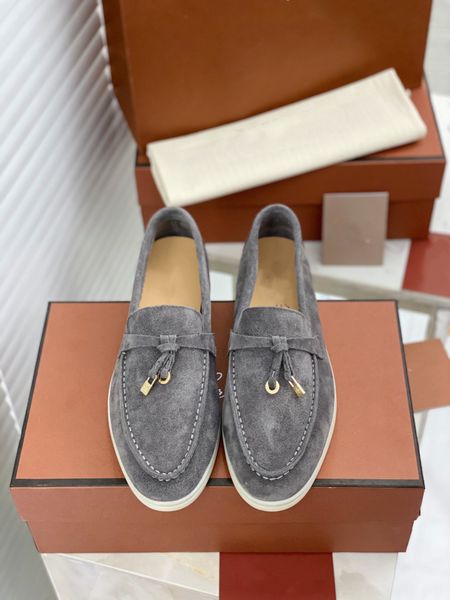 designer luxury summer loro suede shoes charms embellished walk suede loafers couple genuine mens womens leather casual slip on flats for im
designer luxury summer loro suede shoes charms embellished walk suede loafers couple genuine mens womens leather casual slip on flats for im