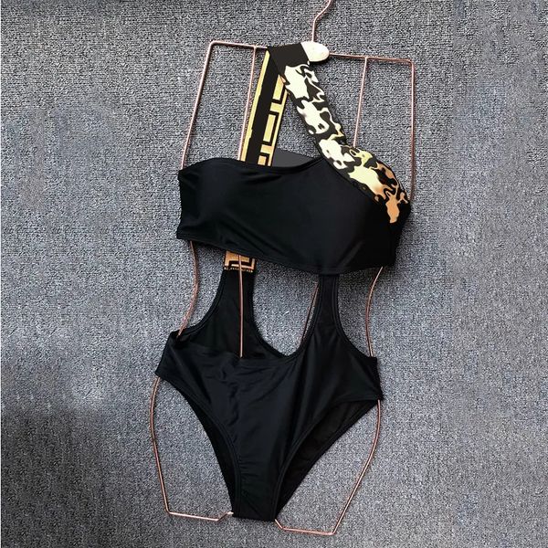 23ss bikinis women swimsuit designer bikini womens one piece swimsuit swimwear sun bath suit summer bikinis womans designers clothes 66666
23ss bikinis women swimsuit designer bikini womens one piece swimsuit swimwear sun bath suit summer bikinis womans designers clothes 66666