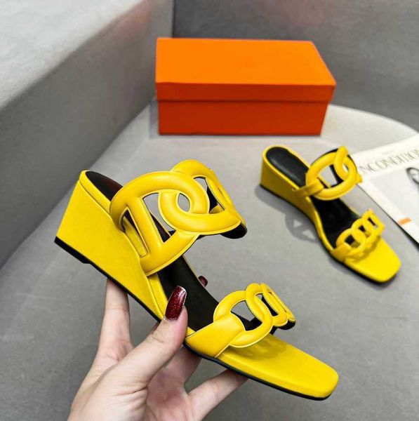 designer slippers women h sandal brand extra sandals calfskin slides non-slip rubber sole wedge heels 5.5cm slipper classic beach flip flops, Black
designer slippers women h sandal brand extra sandals calfskin slides non-slip rubber sole wedge heels 5.5cm slipper classic beach flip flops, Black