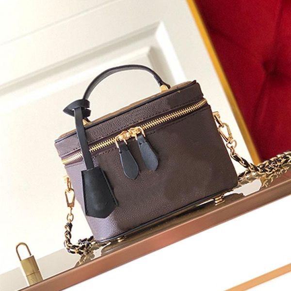 luxury designer vanity pm cosmetic bag printed handbag chains bags two tone letter hardware double zipper detachable chain shoulder strap cr
luxury designer vanity pm cosmetic bag printed handbag chains bags two tone letter hardware double zipper detachable chain shoulder strap cr