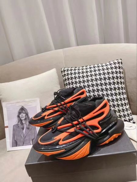 2023 mens running shoes paris unicorn low-sneaker black neoprene leather white volt designer sneakers platform fashion luxury men women trai
2023 mens running shoes paris unicorn low-sneaker black neoprene leather white volt designer sneakers platform fashion luxury men women trai