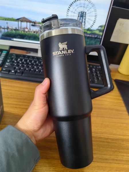 new 40oz adventure quencher travel tumbler with logo handle beer mug water bottle powder coating outdoor camping cup vacuum insulated drinki
new 40oz adventure quencher travel tumbler with logo handle beer mug water bottle powder coating outdoor camping cup vacuum insulated drinki