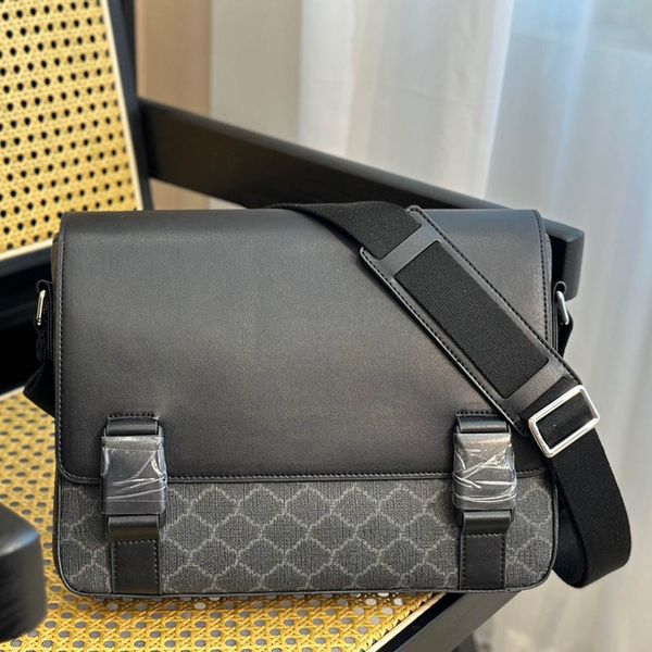 men tote bag designer bags luxurys handbag crossbody bag classic letter shoulder handbags man briefcase messenger bag mens purse canvas wall
men tote bag designer bags luxurys handbag crossbody bag classic letter shoulder handbags man briefcase messenger bag mens purse canvas wall