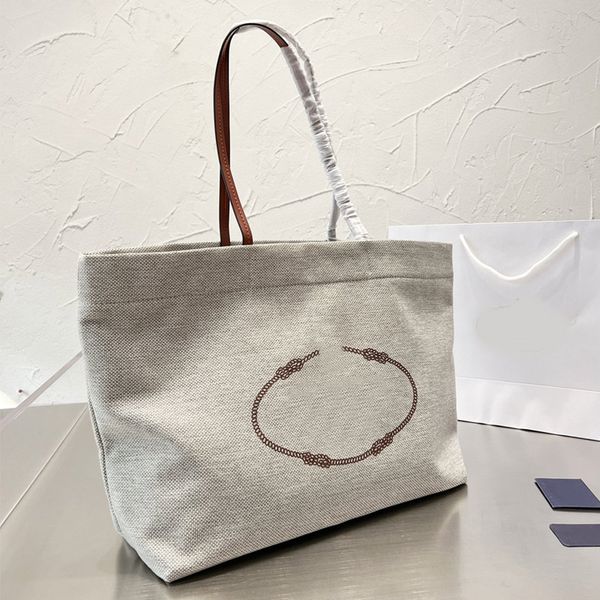 evening bags tote women leather crossbody bags handbag designer wither wallet shoulder female purses pochette
evening bags tote women leather crossbody bags handbag designer wither wallet shoulder female purses pochette
