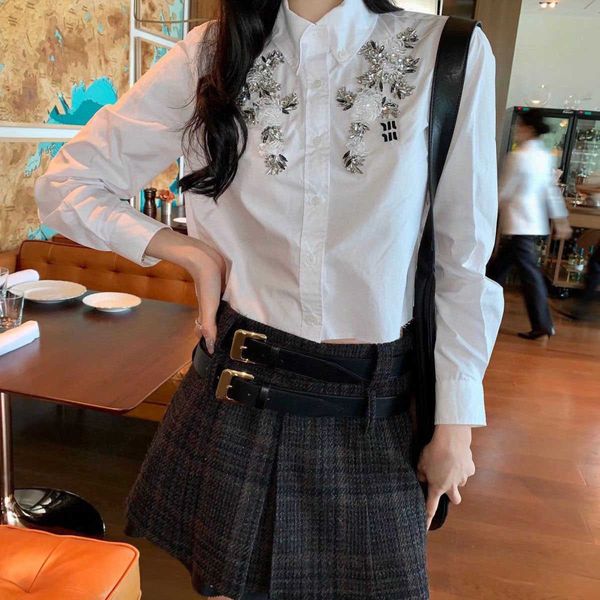 23ss designer brand short shirt letters embroidered rhinestone autumn winter new style inlaid decorative lapel long-sleeved shirt womens clo, White
23ss designer brand short shirt letters embroidered rhinestone autumn winter new style inlaid decorative lapel long-sleeved shirt womens clo, White