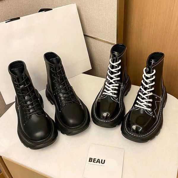 shoes autumn and winter 22 new leather short boots women's plush sponge cake thick bottom round head lace up martin boots short, Black
shoes autumn and winter 22 new leather short boots women's plush sponge cake thick bottom round head lace up martin boots short, Black