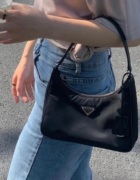 p home 2005 re-edition nylon bag 5a quality hobo shoulder bag luxury designer crossbody bags handbag wallet duffle handbags messenger canvas
p home 2005 re-edition nylon bag 5a quality hobo shoulder bag luxury designer crossbody bags handbag wallet duffle handbags messenger canvas