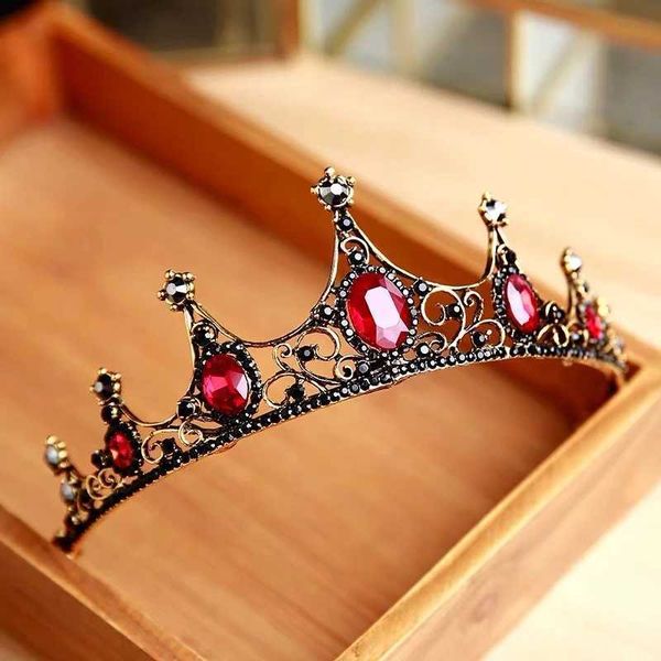 tiaras vintage small baroque green red black white crystal tiaras crowns for women girls bride wedding hair jewelry accessories z0220, White;golden
tiaras vintage small baroque green red black white crystal tiaras crowns for women girls bride wedding hair jewelry accessories z0220, White;golden
