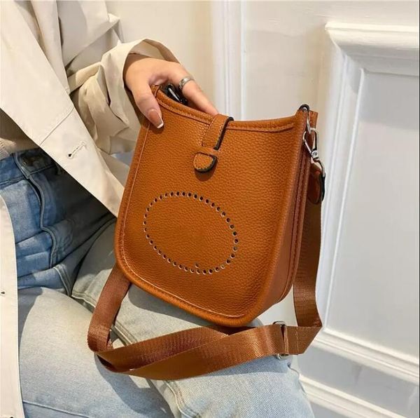 designer luxury handbags with adjustable straps shoulder bag tote bags fashion crossbody hollow out storage handbag332d, Black;red
designer luxury handbags with adjustable straps shoulder bag tote bags fashion crossbody hollow out storage handbag332d, Black;red