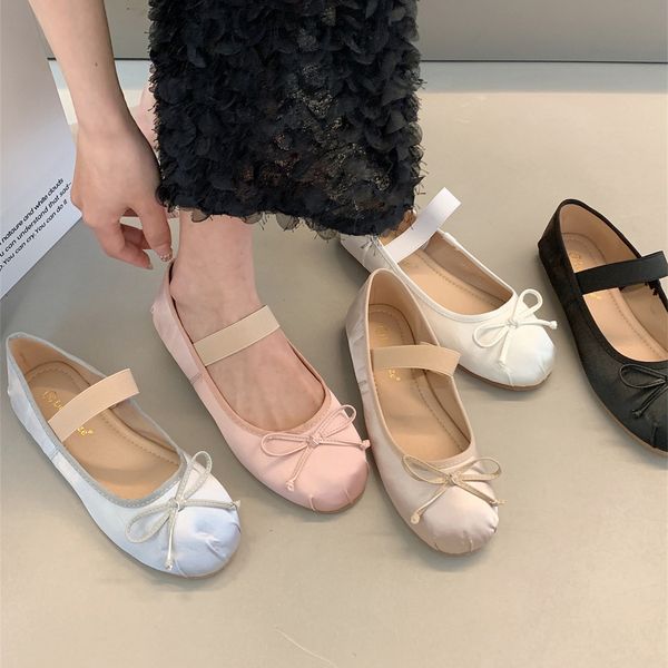 dress shoes 2023 silk butterflyknot round toe flats ballerina lined elastic band women's dance shallow slip on loafe 230220, Black
dress shoes 2023 silk butterflyknot round toe flats ballerina lined elastic band women's dance shallow slip on loafe 230220, Black