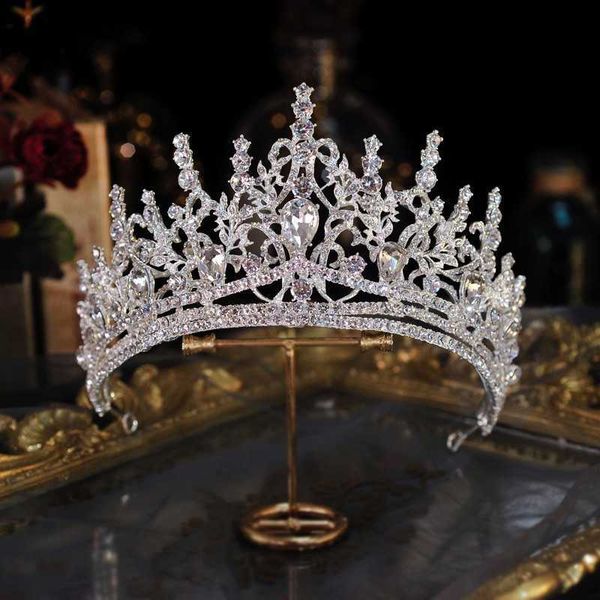 tiaras baroque luxury bling crystal heart bridal tiaras crown big rhinestone pageant diadem bride hairbands wedding hair accessories z0220, White;golden
tiaras baroque luxury bling crystal heart bridal tiaras crown big rhinestone pageant diadem bride hairbands wedding hair accessories z0220, White;golden