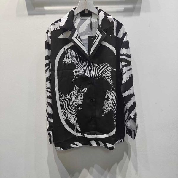 23ss designer brand women men lapel shirt fashion printing casual shirts clothing, White
23ss designer brand women men lapel shirt fashion printing casual shirts clothing, White