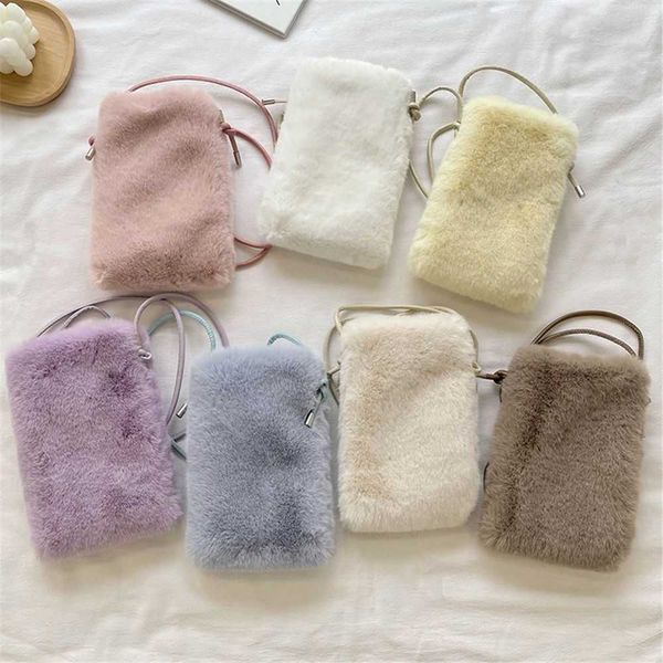 cross body women faux fur mini phone bag small shoulder soft plush ladies messenger cute female crossbody girl handbags y2302
cross body women faux fur mini phone bag small shoulder soft plush ladies messenger cute female crossbody girl handbags y2302