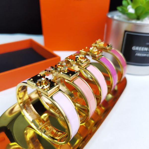 12mm enamel clic bangle for women charm bracelets new version for girl pink, Golden;silver
12mm enamel clic bangle for women charm bracelets new version for girl pink, Golden;silver